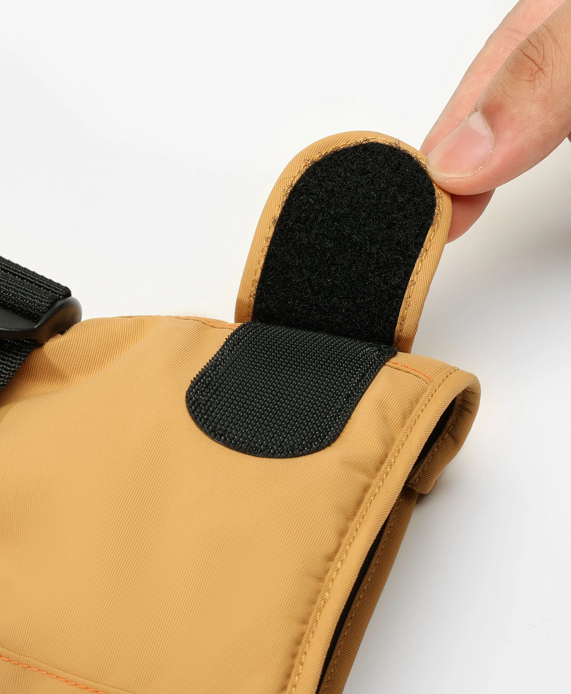 (Open-box) Amsterdam Heated Mittens 2.0 - Image 17
