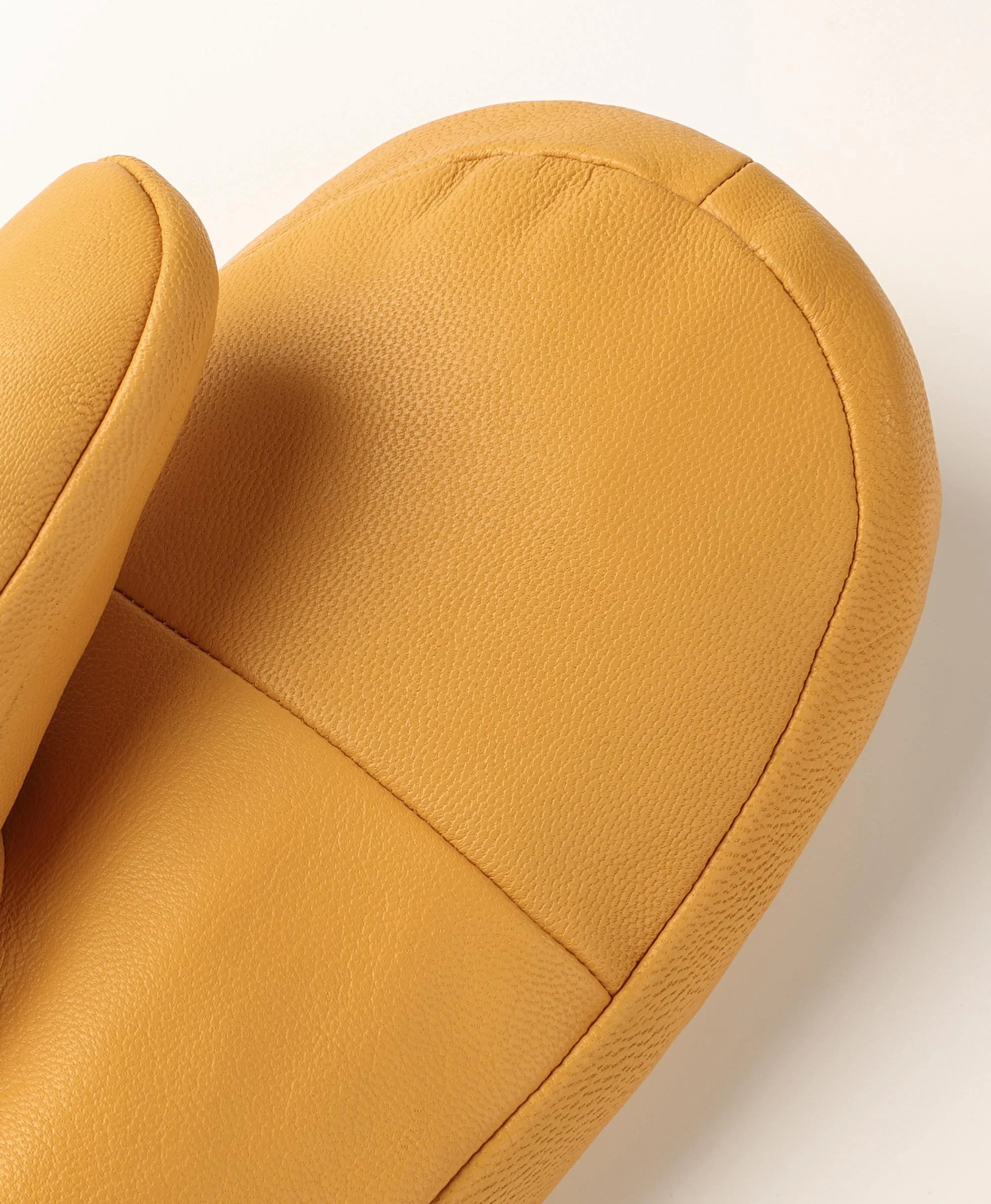 (Open-Box) Duluth Unisex Heated Leather Chopper Mittens - Image 7