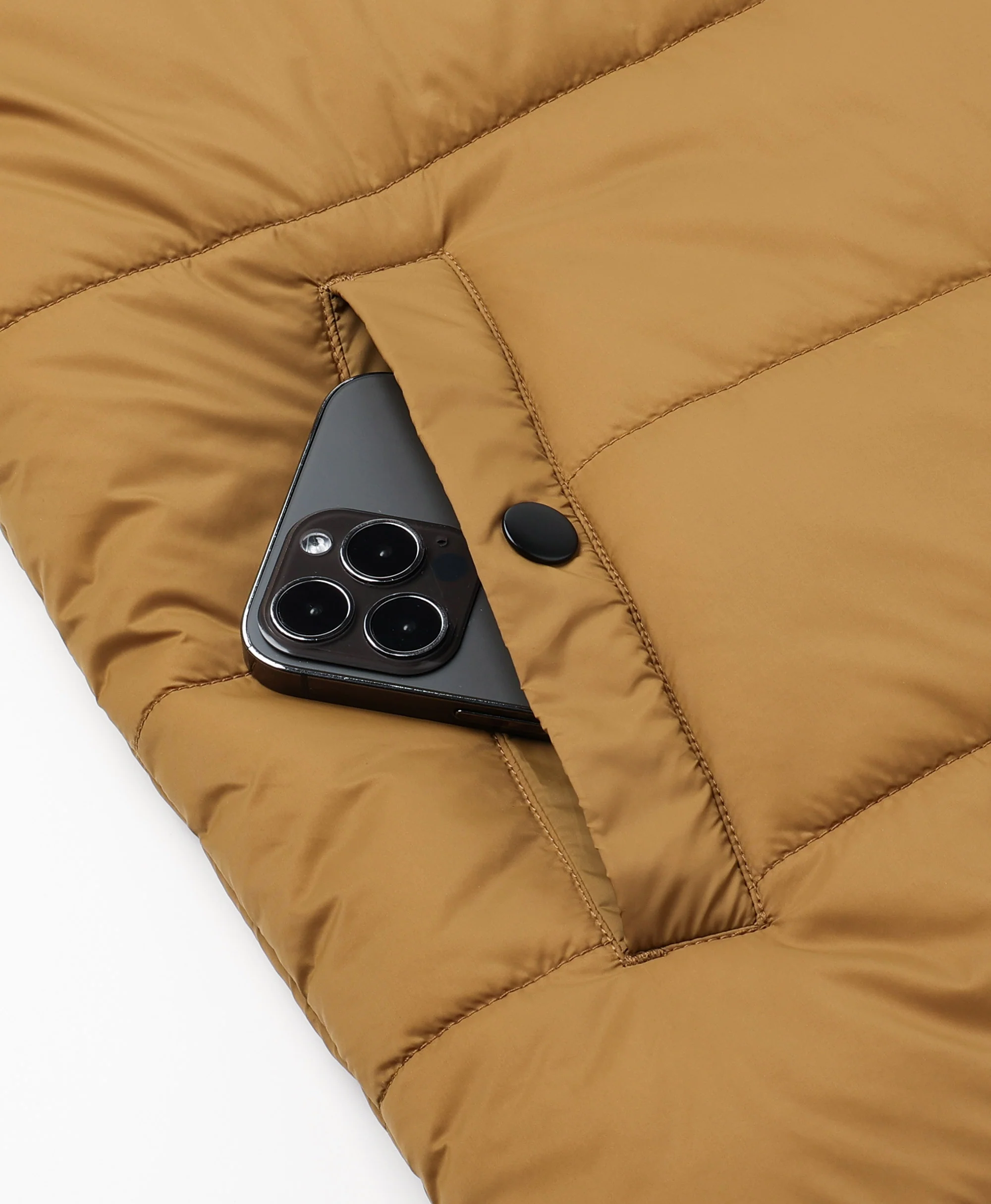 PuffLyte™ Men's Heated Lightweight Vest (Final Sale) - Image 12