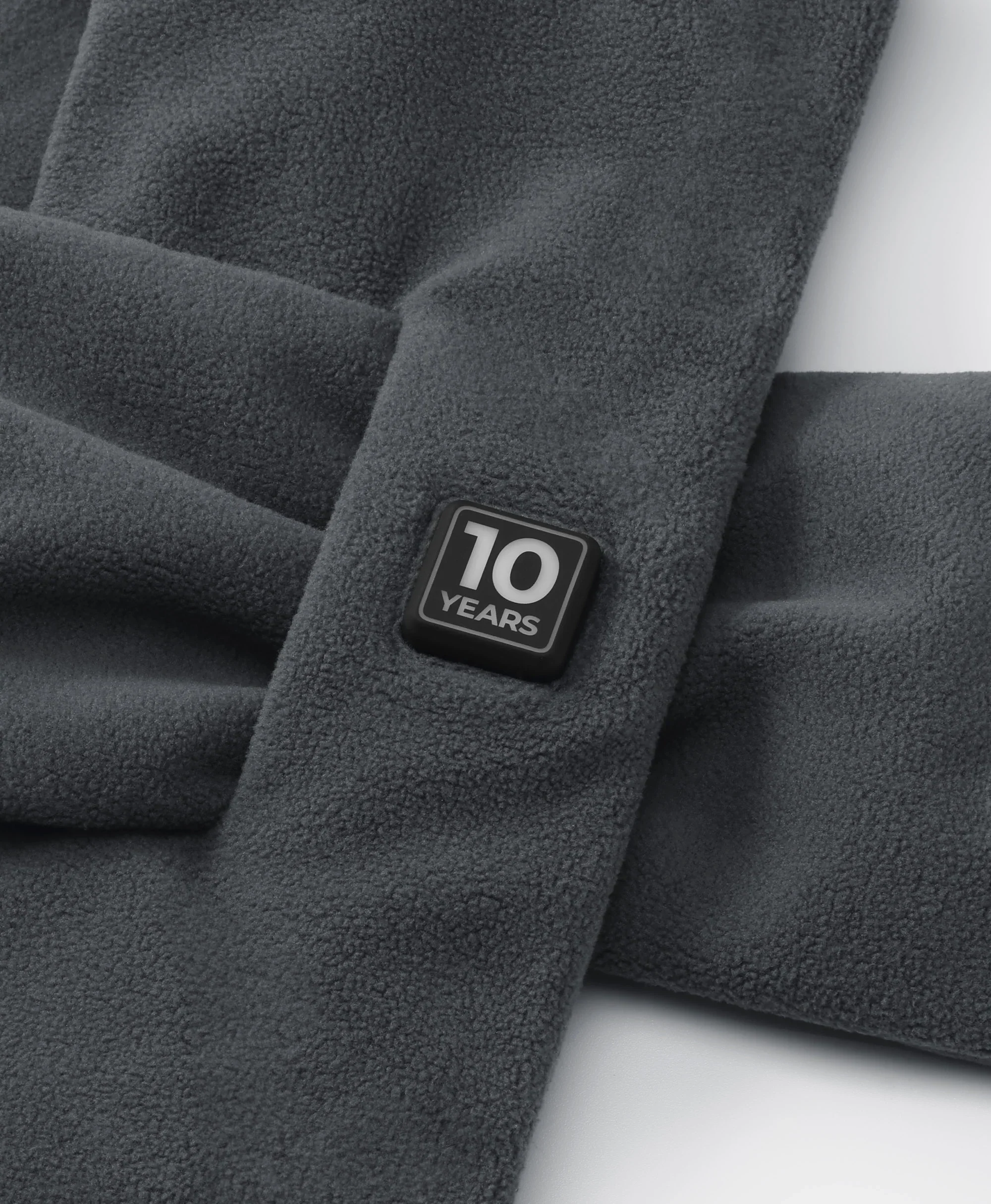 Unisex Heated Scarf 2.0 (10-Year Anniversary Limited Edition) - Image 4